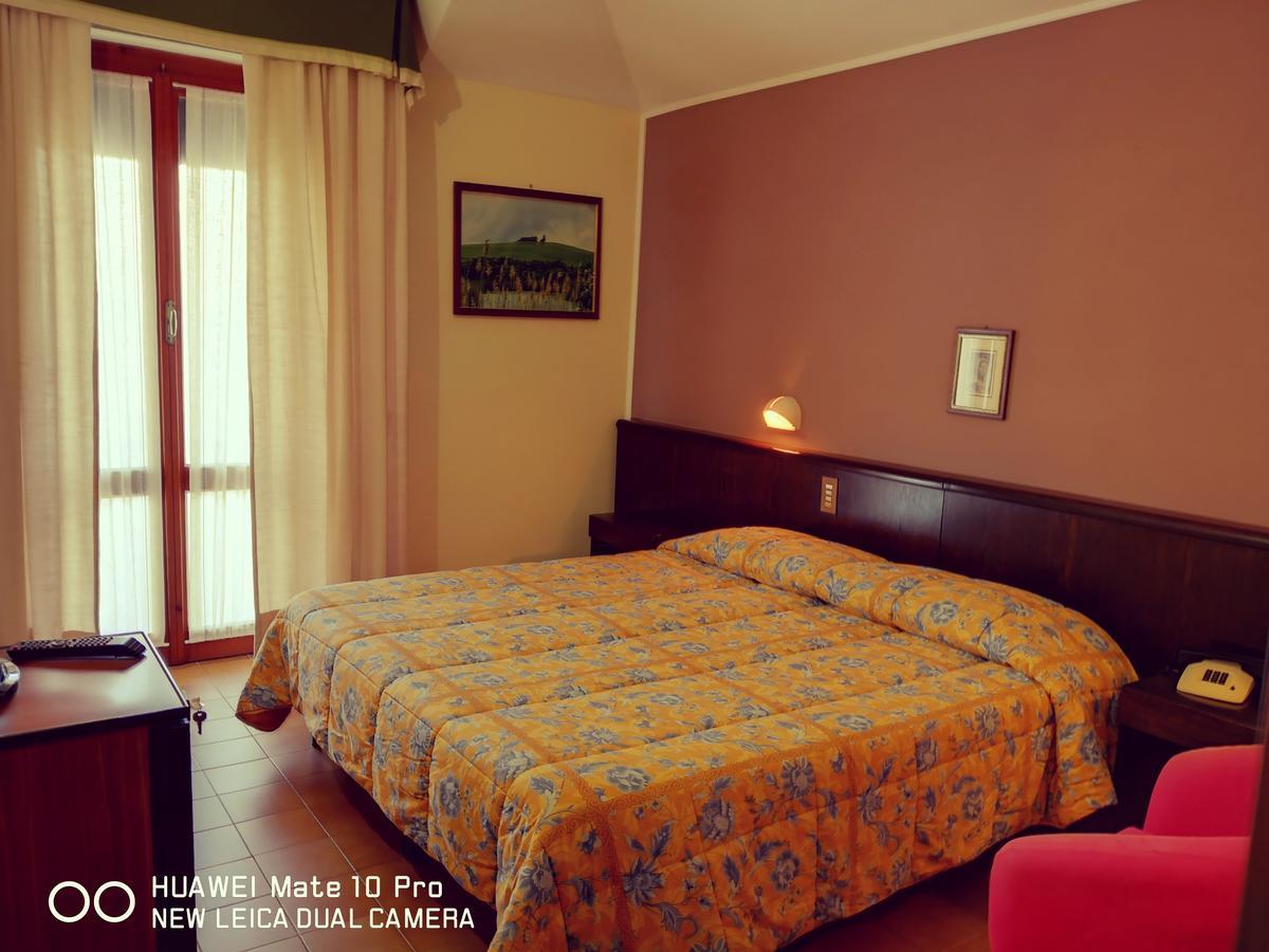 Hotel Firenze Chianciano Terme Ngoại thất bức ảnh