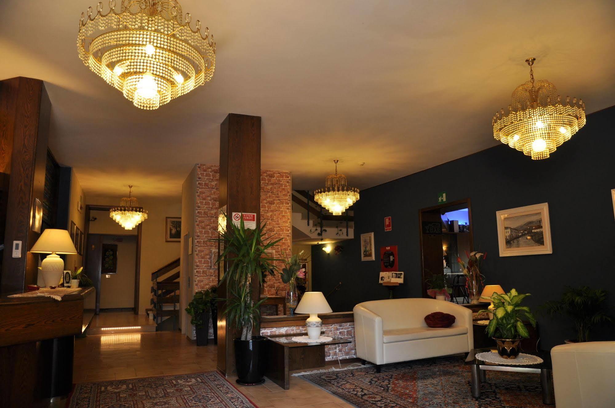 Hotel Firenze Chianciano Terme Ngoại thất bức ảnh
