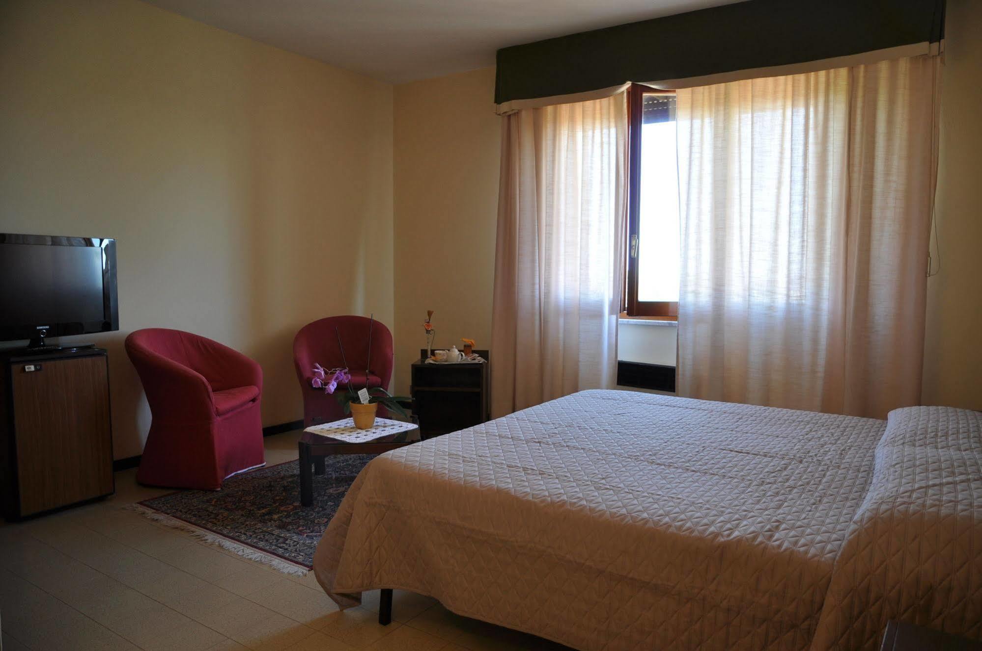Hotel Firenze Chianciano Terme Ngoại thất bức ảnh