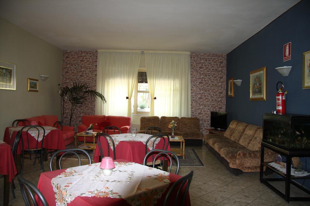 Hotel Firenze Chianciano Terme Ngoại thất bức ảnh